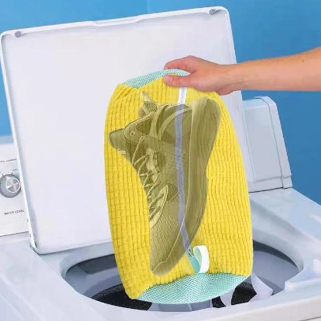 ShoeWash™ - Clean and Protect Your Shoes in the Washing Machine